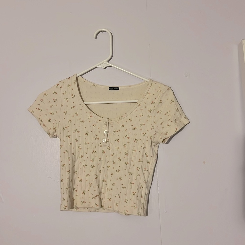 Brandy melville button up top